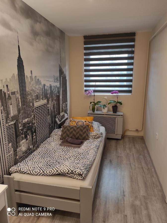 Baross Apartman Kaposvár 外观 照片